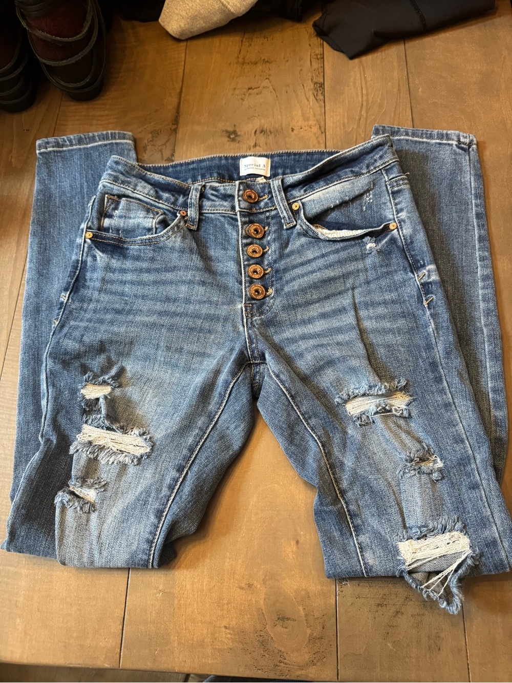 Special A Size 3 Distressed Button Fly Skinny Jeans
